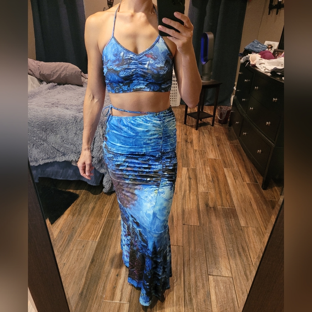 Shein Halter Crop Top And Skirt Set